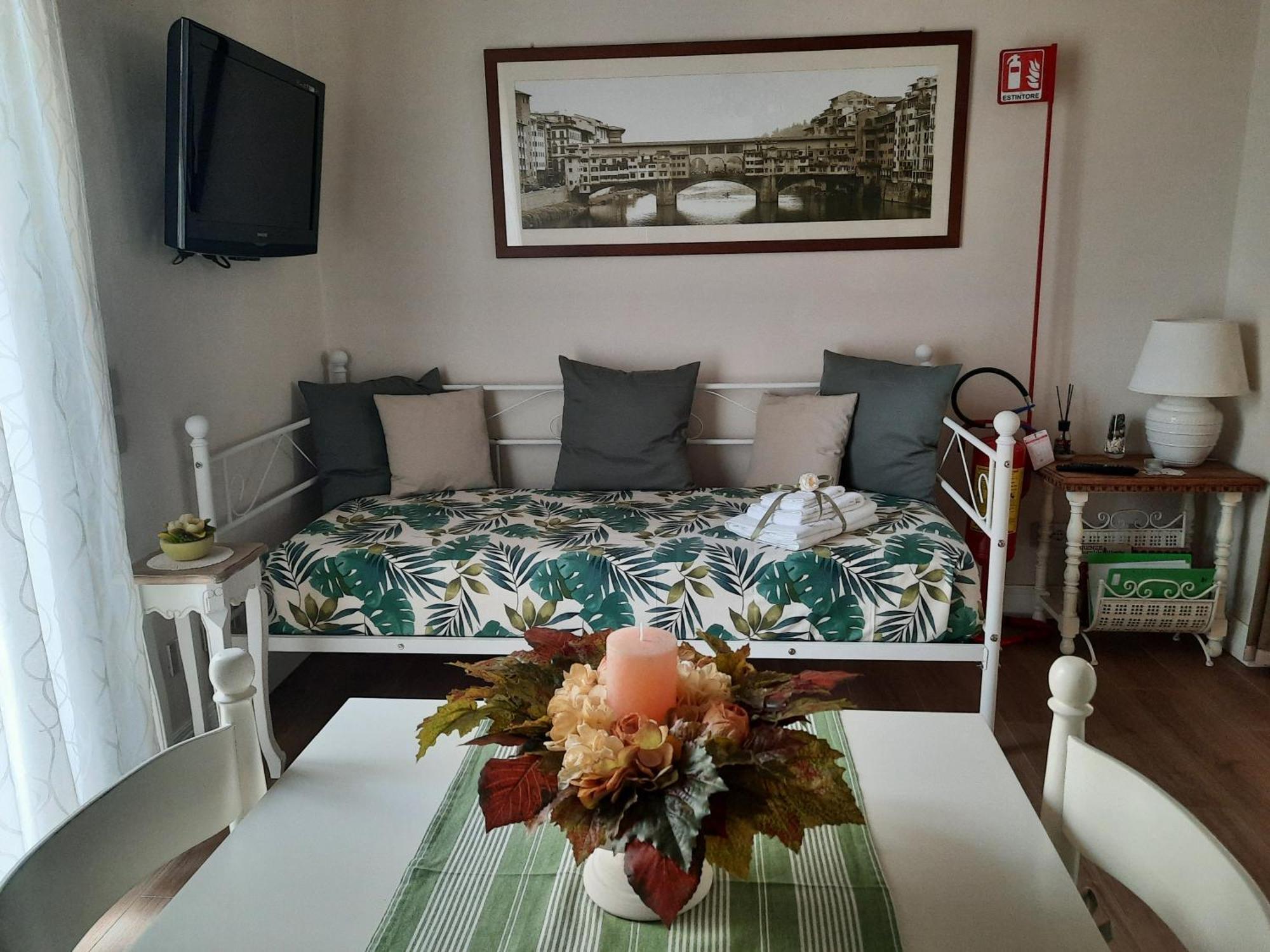 Messer Niccolo - Apartment In Флоренція Екстер'єр фото